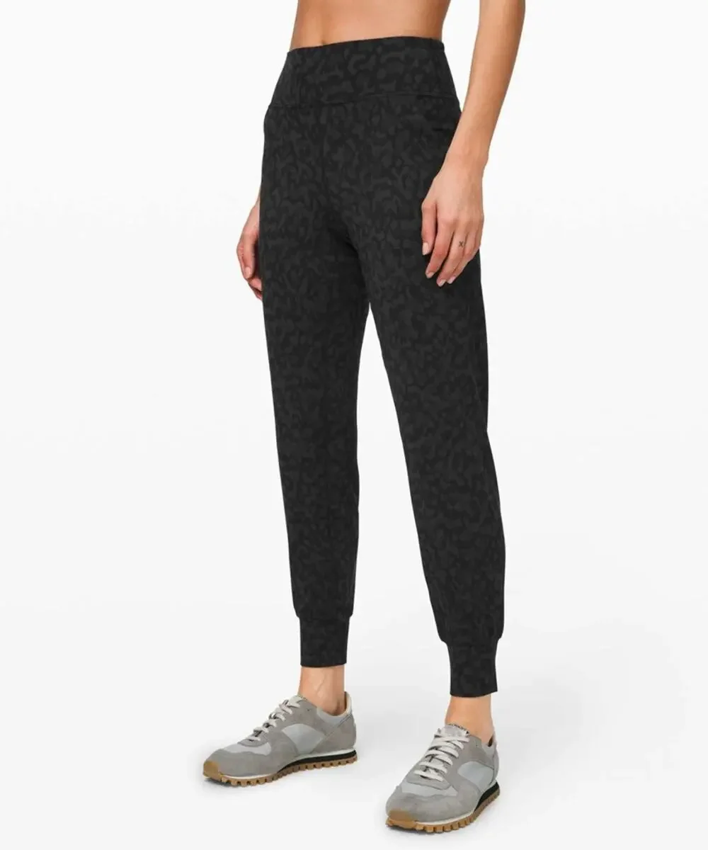 Lululemon Align 28